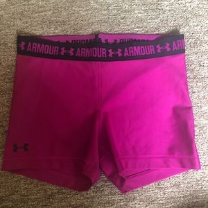 under armor spandex shorts